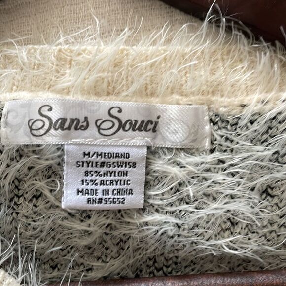 Sans souci fuzzy textured sweater - Picture 7 of 10